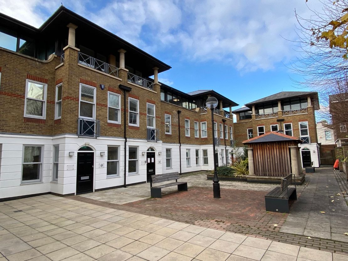 Units 1 & 7, Priory Gate, Union Street, Maidstone, Kent, ME14 1PT
