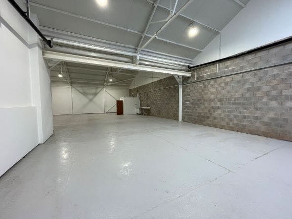 Units 1-3, Rumble Business Park, Broom Street, Stoke on Trent, ST1 2EN