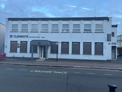 Property Image for 19 Queensway, Ponders End, Enfield, Greater London, EN3 4SA