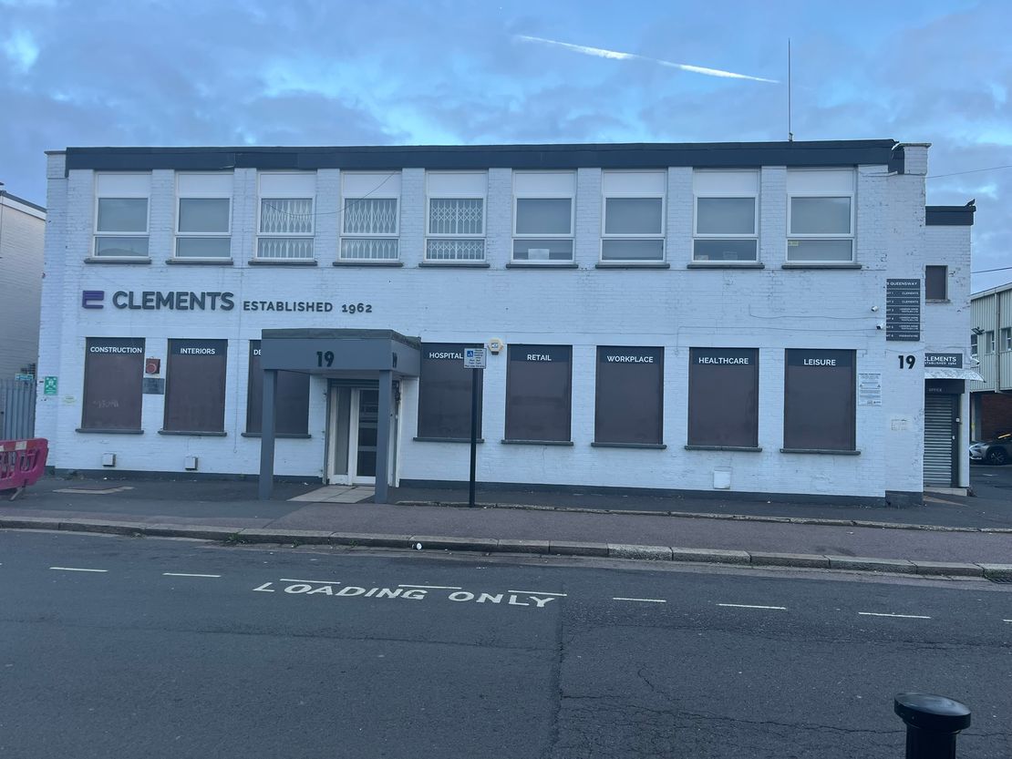 19 Queensway, Ponders End, Enfield, Greater London, EN3 4SA