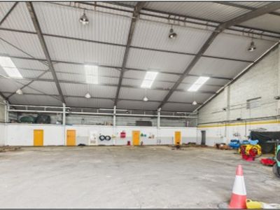 Property Image for 173-175 Airdrie Road, Caldercruix, Airdrie, North Lanarkshire, ML6 8PA