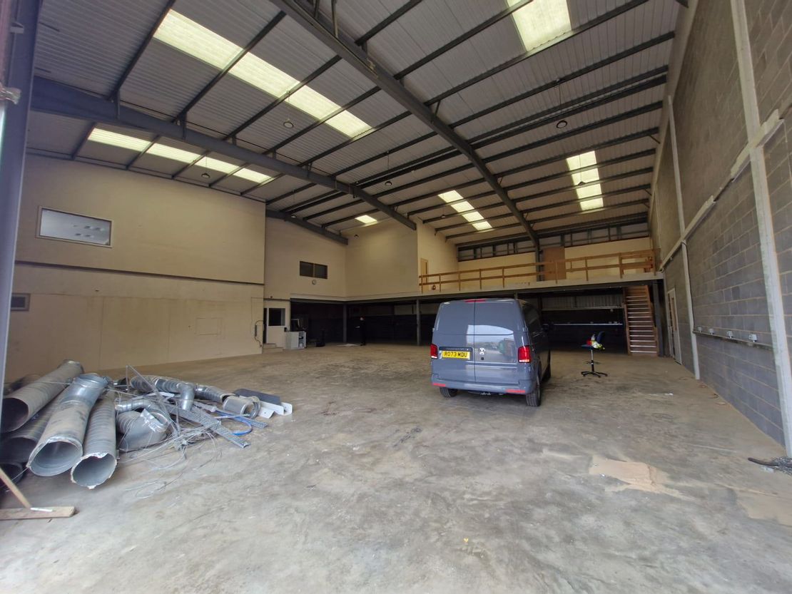 Unit 18-19, Durham Lane, Armthorpe, Doncaster, South Yorkshire, DN3 3FE