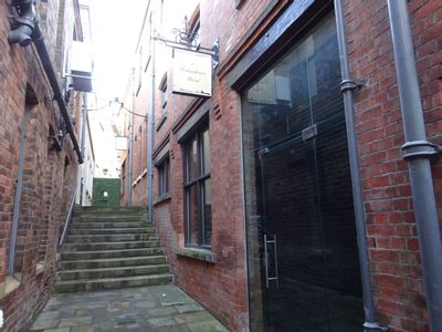 Property Image for 2 Tokenhouse Yard, Nottingham NG1 2JF