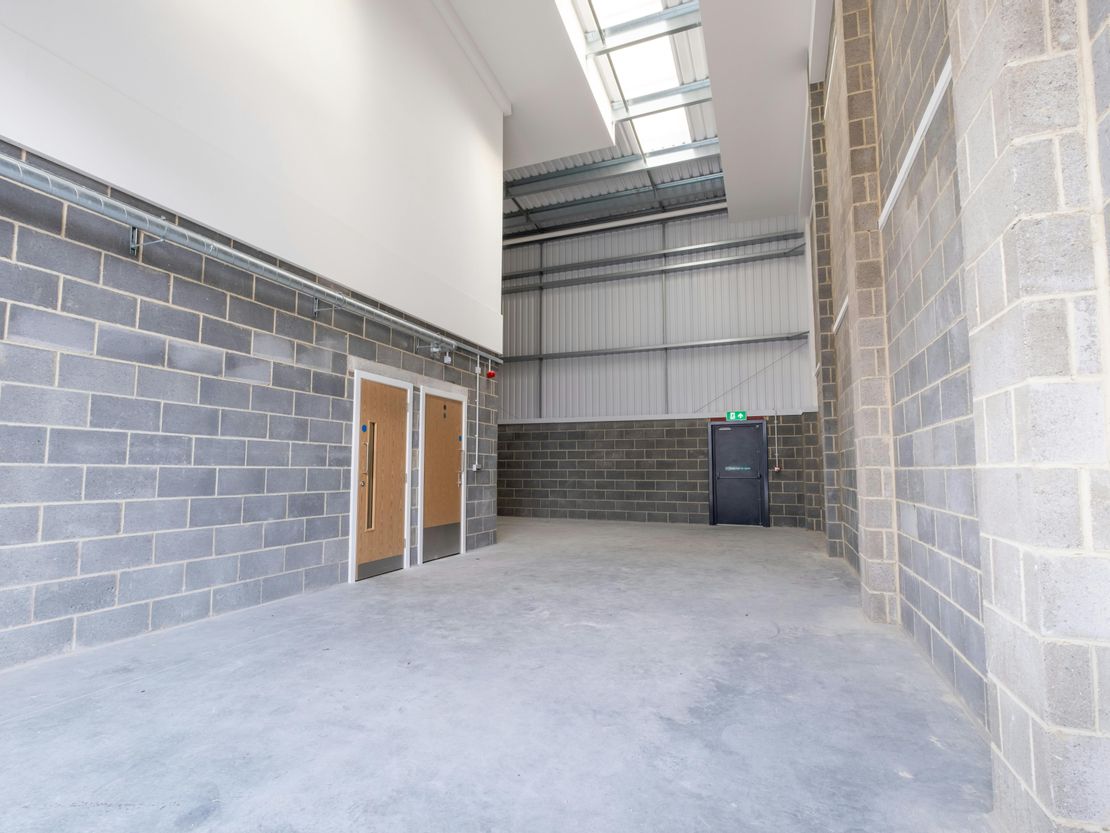 Unit 3, Holbeck Lane Industrial Estate, Leeds, LS11 9UN
