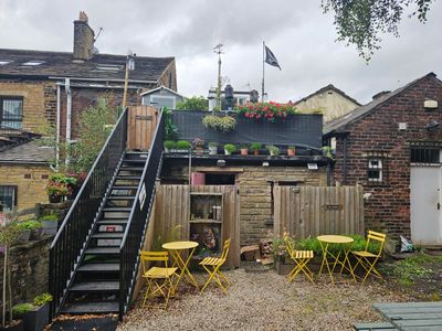 Property Image for 55, High Street West, Glossop, SK13 8AZ