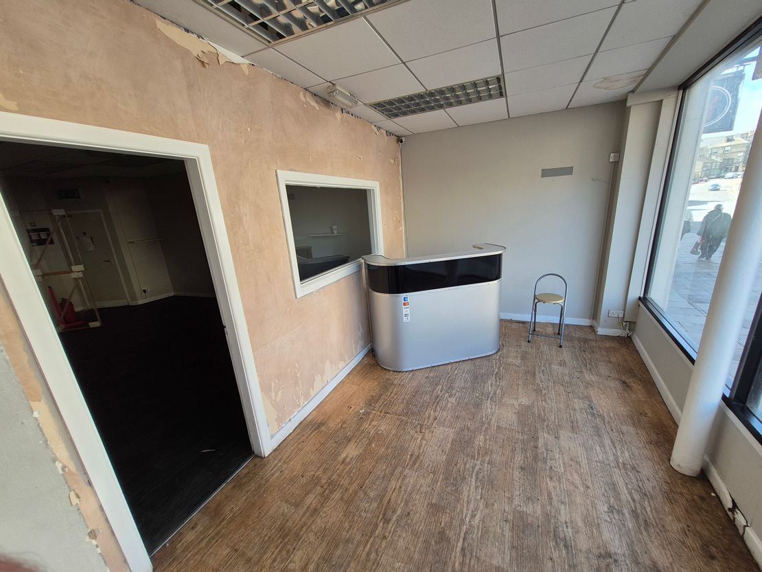1 Jacksons Buildings, Victoria Street, Glossop, SK13 8AQ