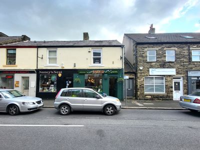 Property Image for 9 George Street, Glossop, SK13 8AY