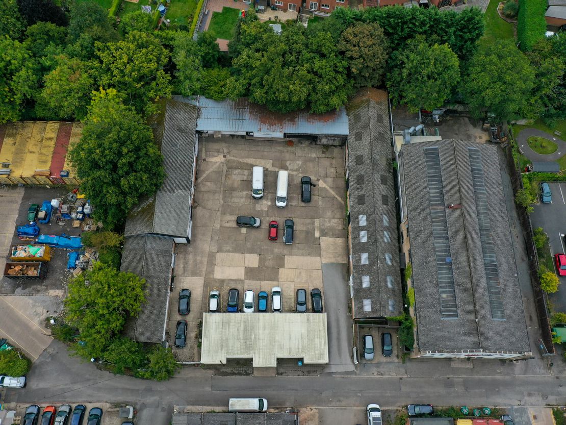 8 Unit Industrial Investment, Common Lane Industrial Estate, Common Lane, Kenilworth, CV8 2EQ