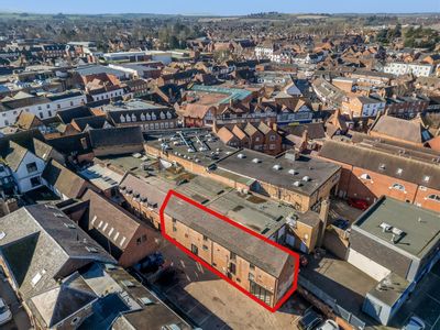 Property Image for Henley Street, Stratford-Upon-Avon CV37 6QW