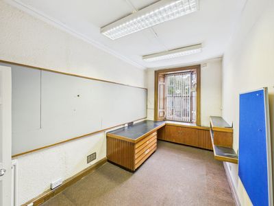 Property Image for 125 Nethergate, Dundee, City Of Dundee, DD1 4DW