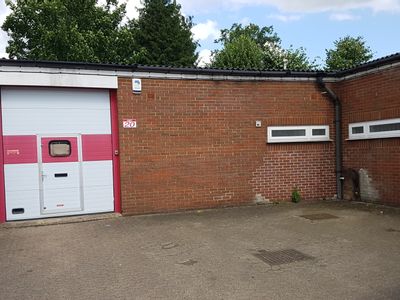 Property Image for Unit 20, Westbury Close, Townsend Industrial Estate Houghton Regis, Dunstable, LU5 5BL