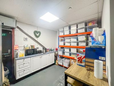 Property Image for 1 Riverside Park industrial Estate, Dogflud Way, Farnham, GU9 7UG