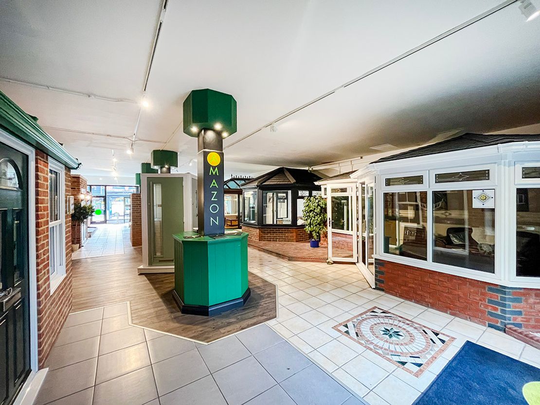 246 Fleet Road, Fleet, GU51 4BX