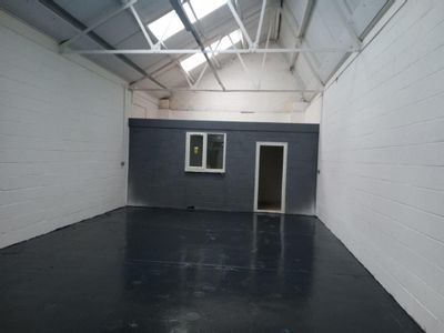 Property Image for Unit 14-18 Clonmel Road Business Park, Clonmel Road, Stirchley, Birmingham West Midlands UK B30 2BU
