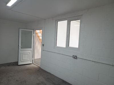 Property Image for Unit 14-18 Clonmel Road Business Park, Clonmel Road, Stirchley, Birmingham West Midlands UK B30 2BU