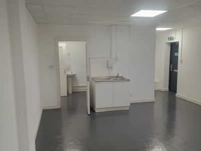 Property Image for Pershore Rd, King's Norton, Birmingham B30 3DR