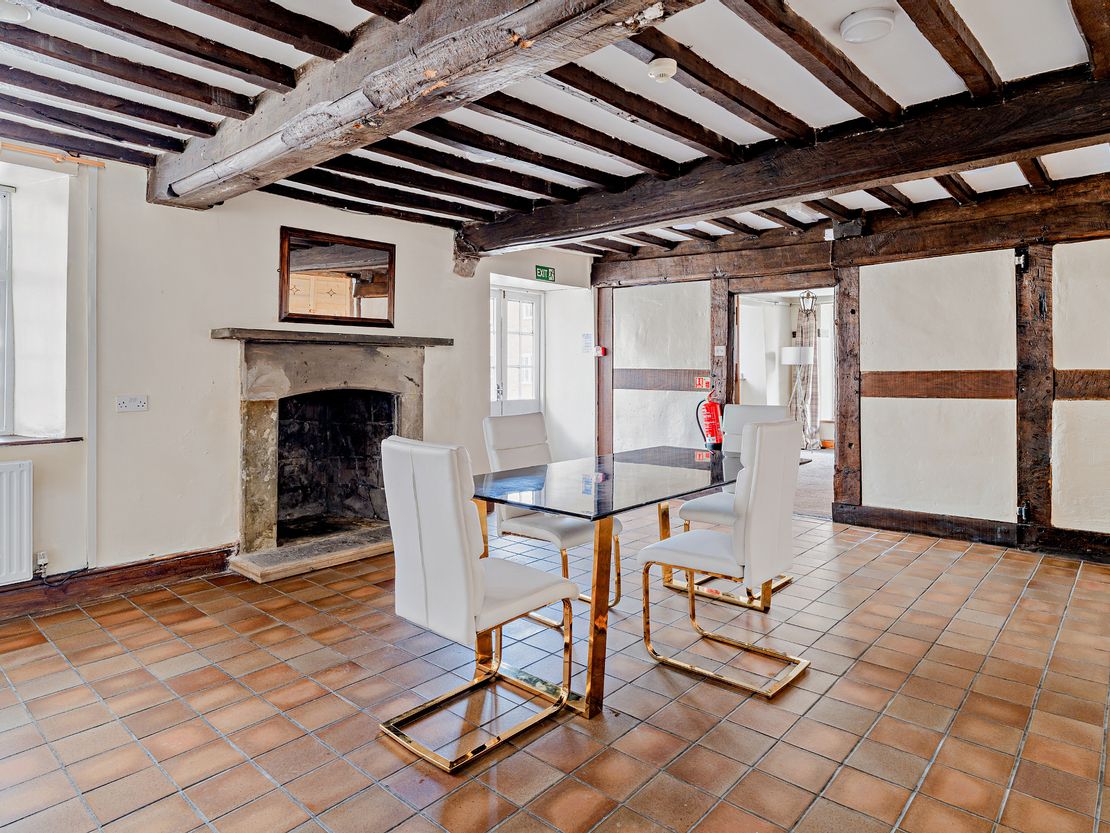 Plas Bellin Hall, Oakenholt Lane, Northop, Mold, Flintshire, CH7 6DF