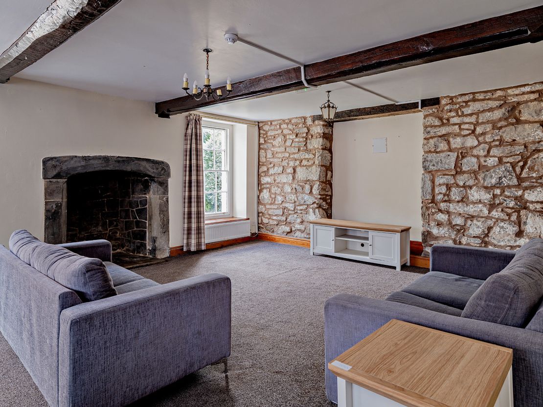 Plas Bellin Hall, Oakenholt Lane, Northop, Mold, Flintshire, CH7 6DF