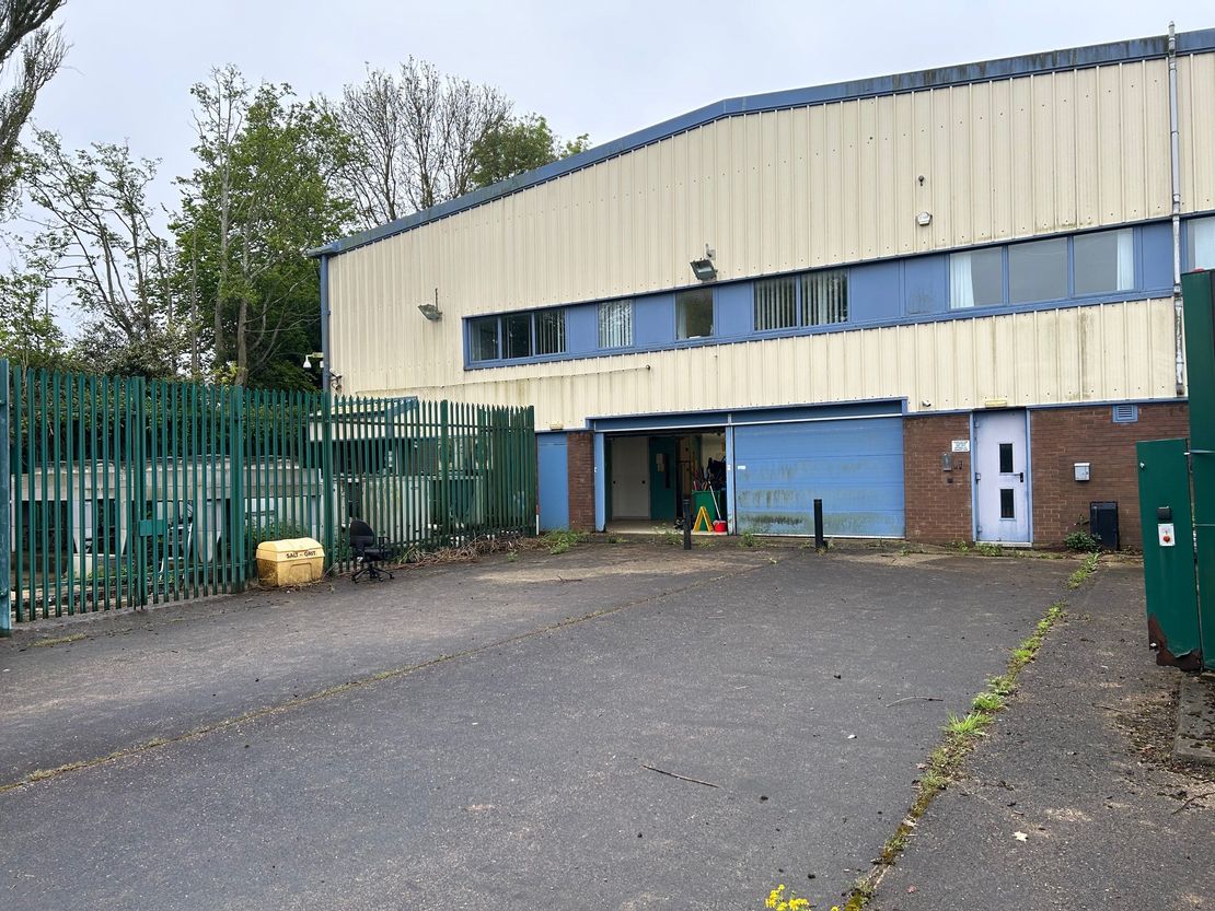 Unit 6 Pincents Kiln Industrial Pk, Theale, Reading RG31 7SD