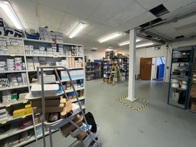 Property Image for 1 Sovereign Park, Cleveland Way, Hemel Hempstead, HP2 7DA