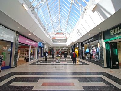 Property Image for Newlands Shopping Centre, Newlands Shopping Centre, Kettering, Northamptonshire, NN16 8JA