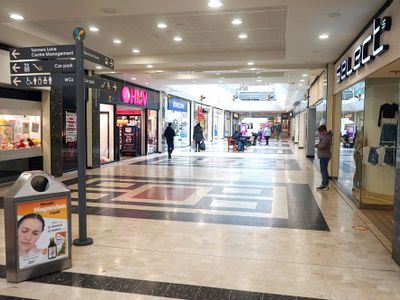 Property Image for Newlands Shopping Centre, Newlands Shopping Centre, Kettering, Northamptonshire, NN16 8JA