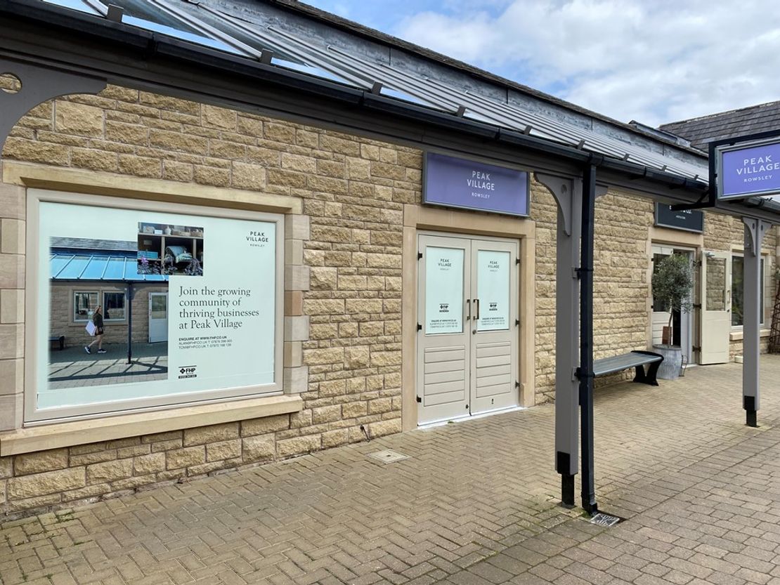 Unit 10 Peak Village, Rowsley, Derbyshire, Derbyshire, DE4 2JE