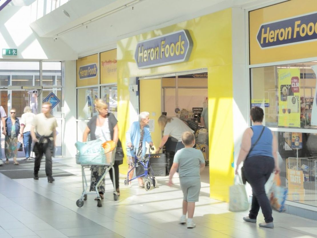 Cornbow Shopping Centre, Great Cornbow, Halesowen, West Midlands, B63 4AB