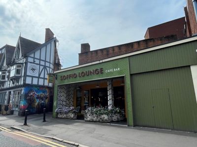 Property Image for 111-112 High Street, Stourbridge, Stourbridge, West Midlands, DY8 1EE