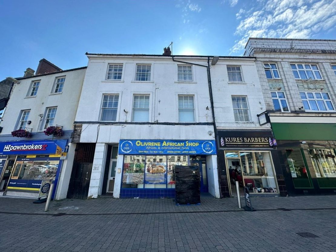6-7 Market Place, Mansfield , Mansfield, Nottinghamshire, NG18 1HU
