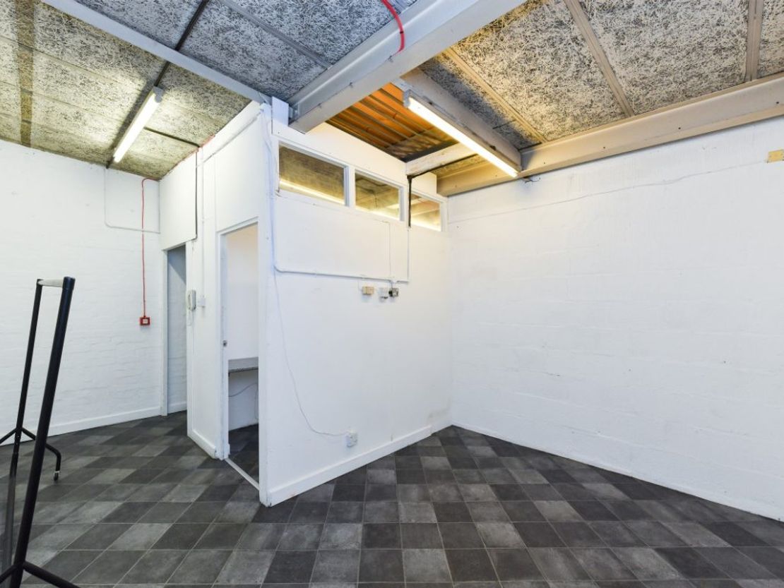 Unit 23 Idlewells Centre, Sutton in Ashfield, Sutton in Ashfield, Nottinghamshire, NG17 1BN