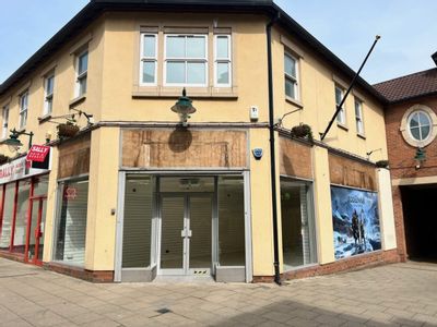 Property Image for Unit 9 St Marks Place Shopping Centre, Unit 9 St Marks Place, Newark, Nottinghamshire, NG24 1XT