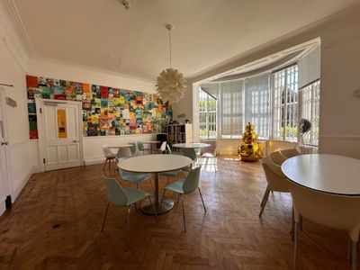 Property Image for Ruddington Manor, Vicarage Lane, Ruddington, Nottinghamshire, NG11 6HB