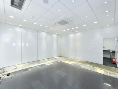 Property Image for Unit 22 Idlewells Centre, Sutton in Ashfield, Sutton in Ashfield, Nottinghamshire, NG17 1BN