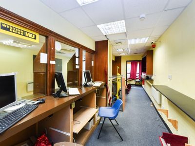 Property Image for Unit 11 Idlewells Centre, Sutton in Ashfield, Sutton in Ashfield, Nottinghamshire, NG17 1BN