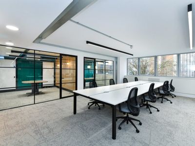 Property Image for East West, Tollhouse Hill, Nottingham, Nottinghamshire, NG1 5FS