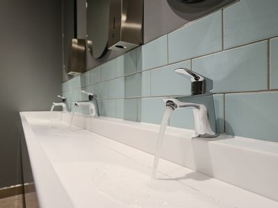 Property Image for East West, Tollhouse Hill, Nottingham, Nottinghamshire, NG1 5FS