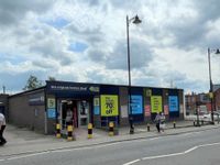 Property Image for 7 Bridge Street, Stourport, Stourport on Severn, West Midlands, DY13 8XD