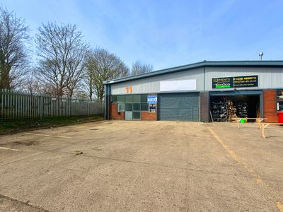 Property Image for Unit 11 Hyatt Trading Estate, Babbage Road, Stevenage, SG1 2EQ