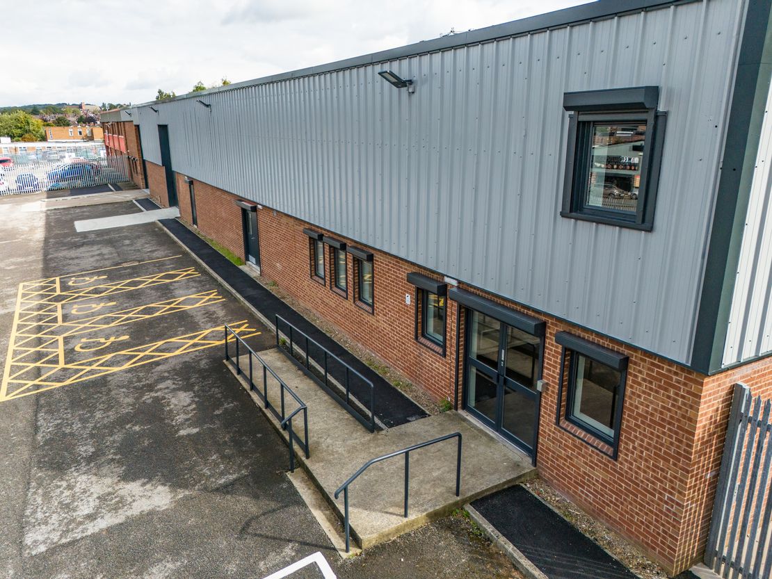 54A, Dolly Lane, Leeds, West Yorkshire, LS9 7NN