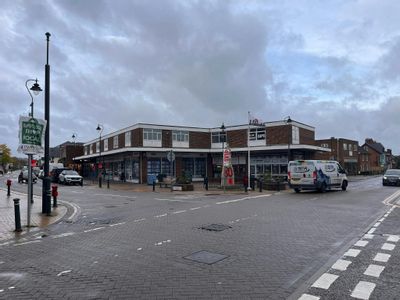 Property Image for 4 Commercial Road, Paddock Wood, Tonbridge, TN12 6EL