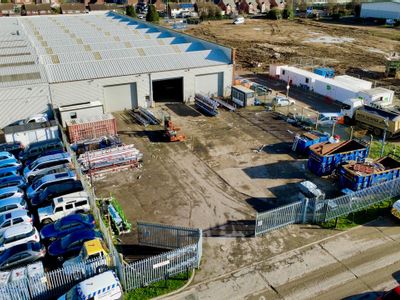 Property Image for Unit 21 Sundon Industrial Estate, Dencora Way, Luton, LU3 3HP