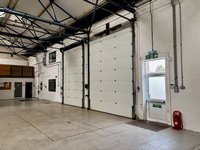 Property Image for Unit 21 Sundon Industrial Estate, Dencora Way, Luton, LU3 3HP