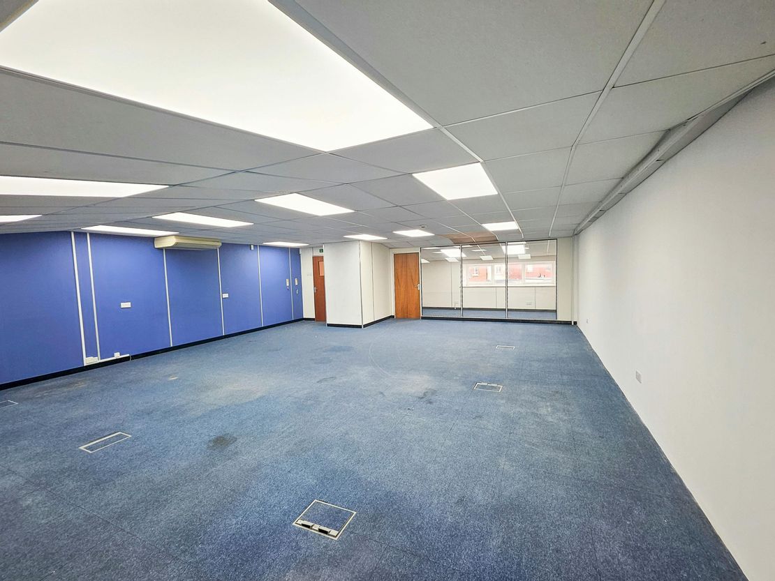 Units 7&8, Cygnus Business Centre, Dalmeyer Road, Willesden, NW10 2XA