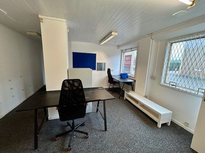 Property Image for Unit 5, Waterside Court, Bone Lane, Newbury, West Berkshire, RG14 5SH