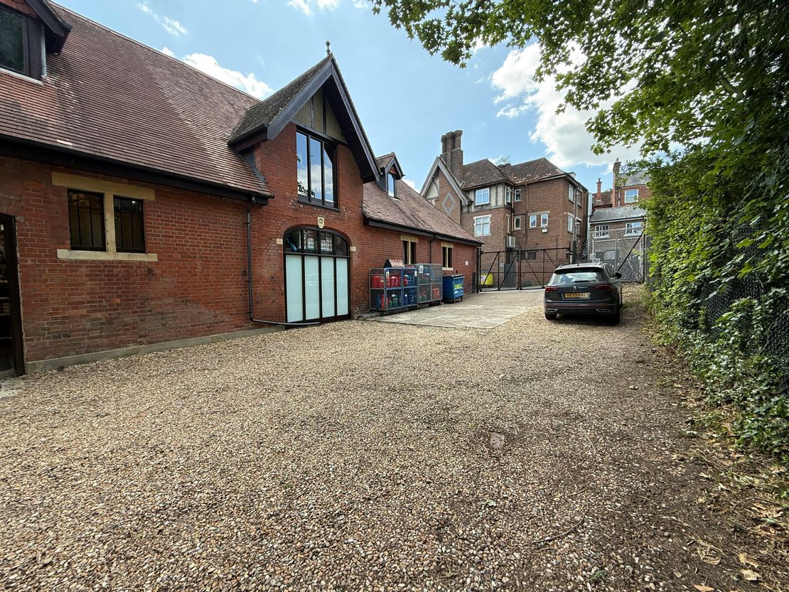 Crownyard 7-21 Romsey Road, Lyndhurst, SO43 7AA