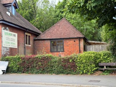 Property Image for Crownyard 7-21 Romsey Road, Lyndhurst, SO43 7AA