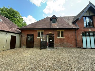 Property Image for Crownyard 7-21 Romsey Road, Lyndhurst, SO43 7AA