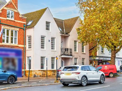 Property Image for 93, High Street, Evesham