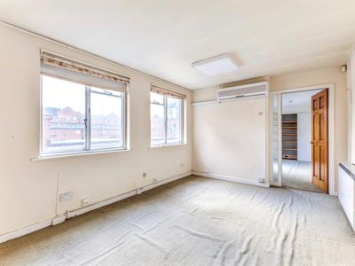Property Image for 93, High Street, Evesham